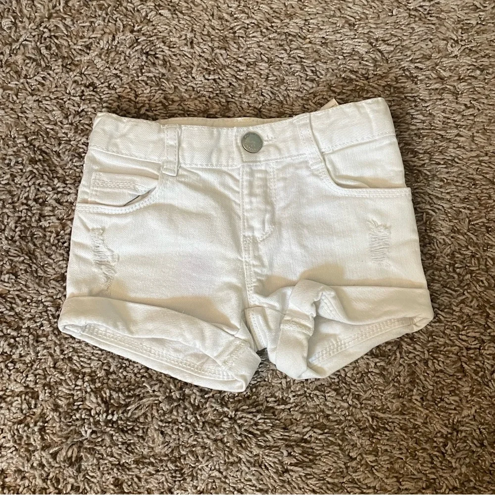 5/$20 Old Navy White Jean Shorts